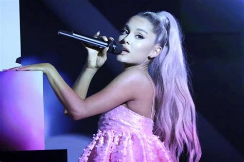 Ariana Grande: Vokal Yetenek ve Genç Pop Yıldızının Güncel Projeleri