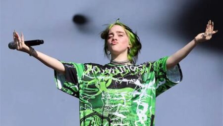 Billie Eilish’in İnteraktif Konser Deneyimi: Genç Yetenek ve Yenilikçi Sahne Performansları