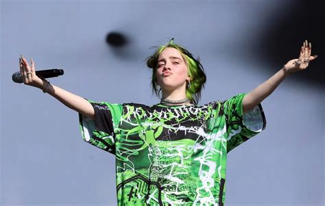 Billie Eilish'in İnteraktif Konser Deneyimi: Genç Yetenek ve Yenilikçi Sahne Performansları